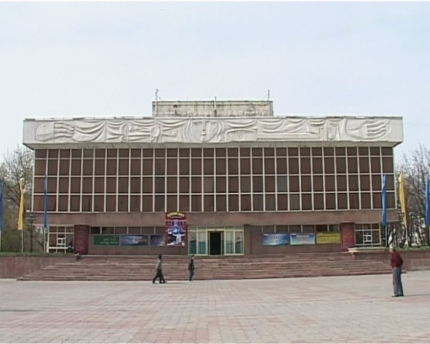 Облыстағы мәдениет және өнер мекемелері